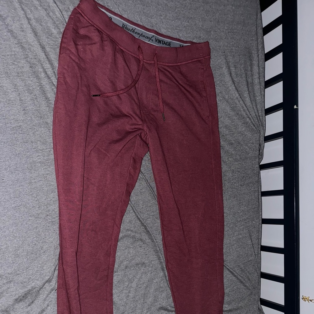 Red sweatpants, Size M, Slim fit, Mens